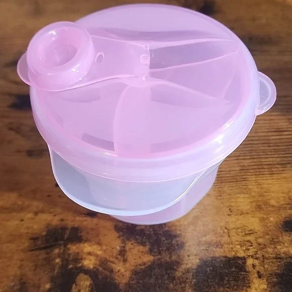 Toddlers Pink and Blue Snack Containers Or Baby Formula 3 Part Container - Picture 2 of 3